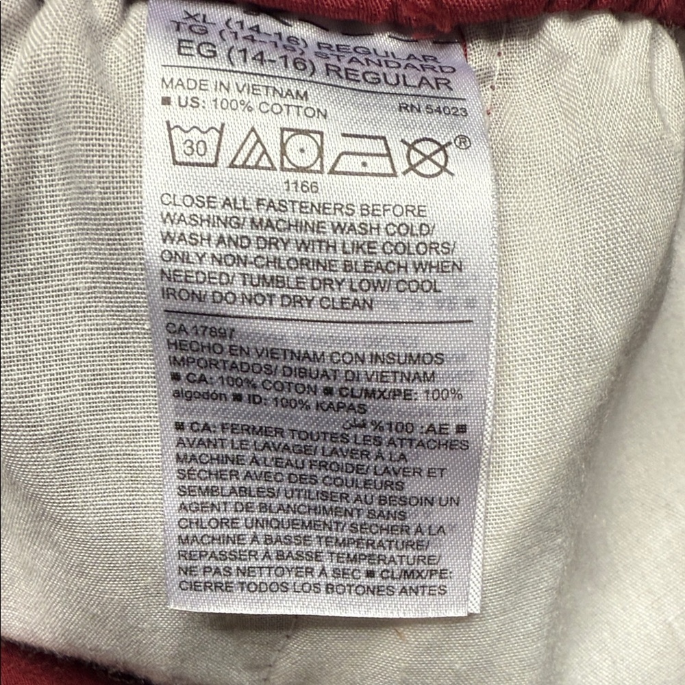 Old Navy Kids Red Elastic Waist Shorts - Picture 4 of 6